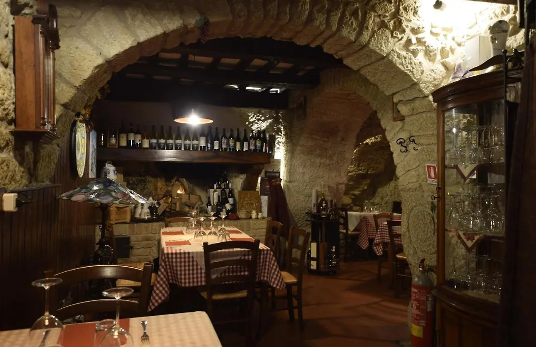 Locanda Cantina Di Bacco-1
